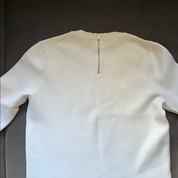 Ann Taylor top - Thick, stretch material - Picture 9 of 9